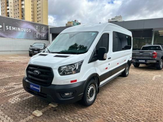 FORD TRANSIT 2.0 ECOBLUE DIESEL MINIBUS 17+1 460E AUTOMÁTICO FORD TRANSIT 2.0 ECOBLUE DIESEL MINIBUS 17+1 460E AUTOMÁTICO